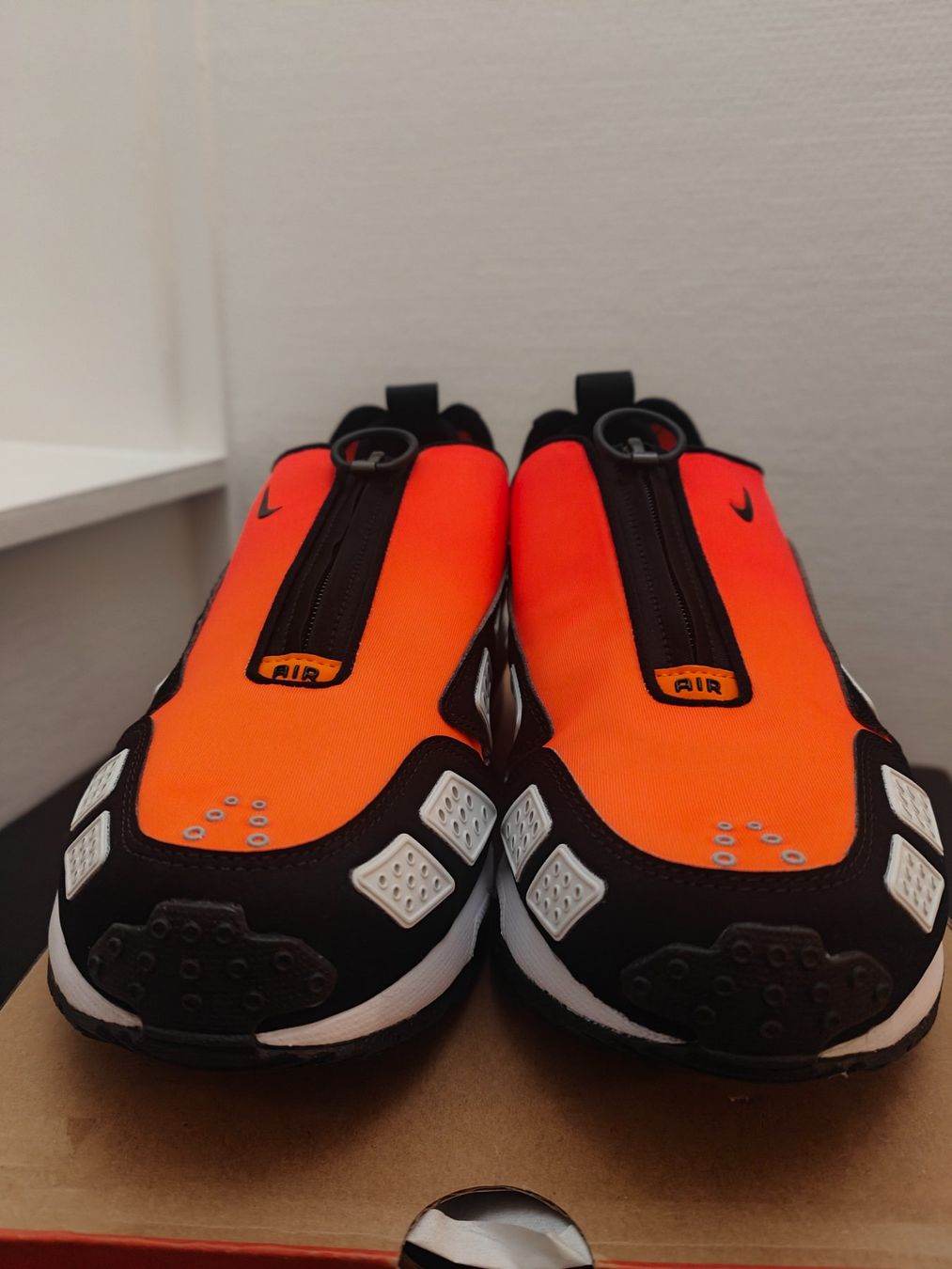 Nike Chaussures hommes: Nike air Max SNDR – Neuf avec emballage d'origine à Fleurier par dav_xx8y 2