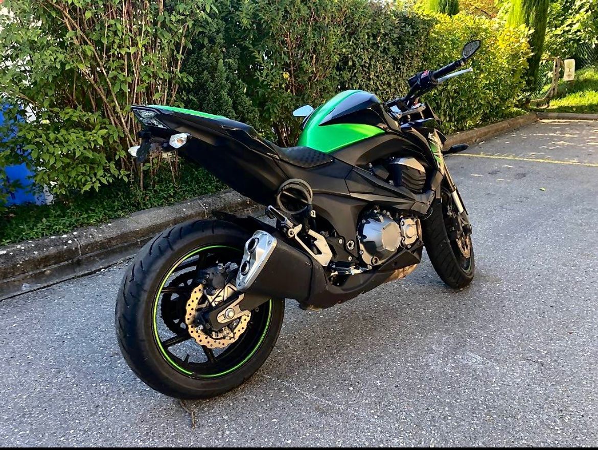 Kawasaki Strada: Kawasaki z800 ABS – Usato da Préverenges venduto da car_yrx2 2
