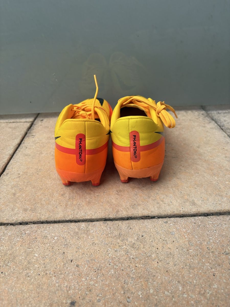 Nike Chaussures hommes: Phantom Nockenschuhe Fussball – D'occasion à Würenlos par anx.ne 3