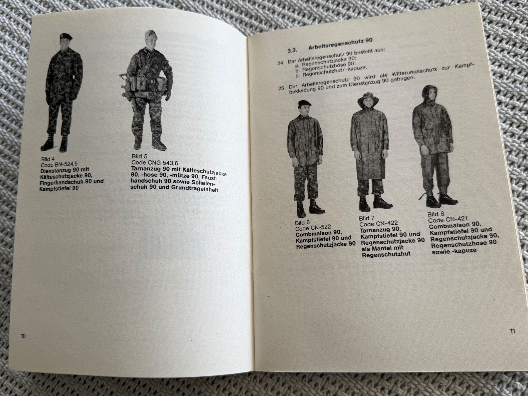 Bücher: Reglement: Kampfbekleidung 90 - Schweizer Armee – Gebraucht aus Brütten von Hst1 5