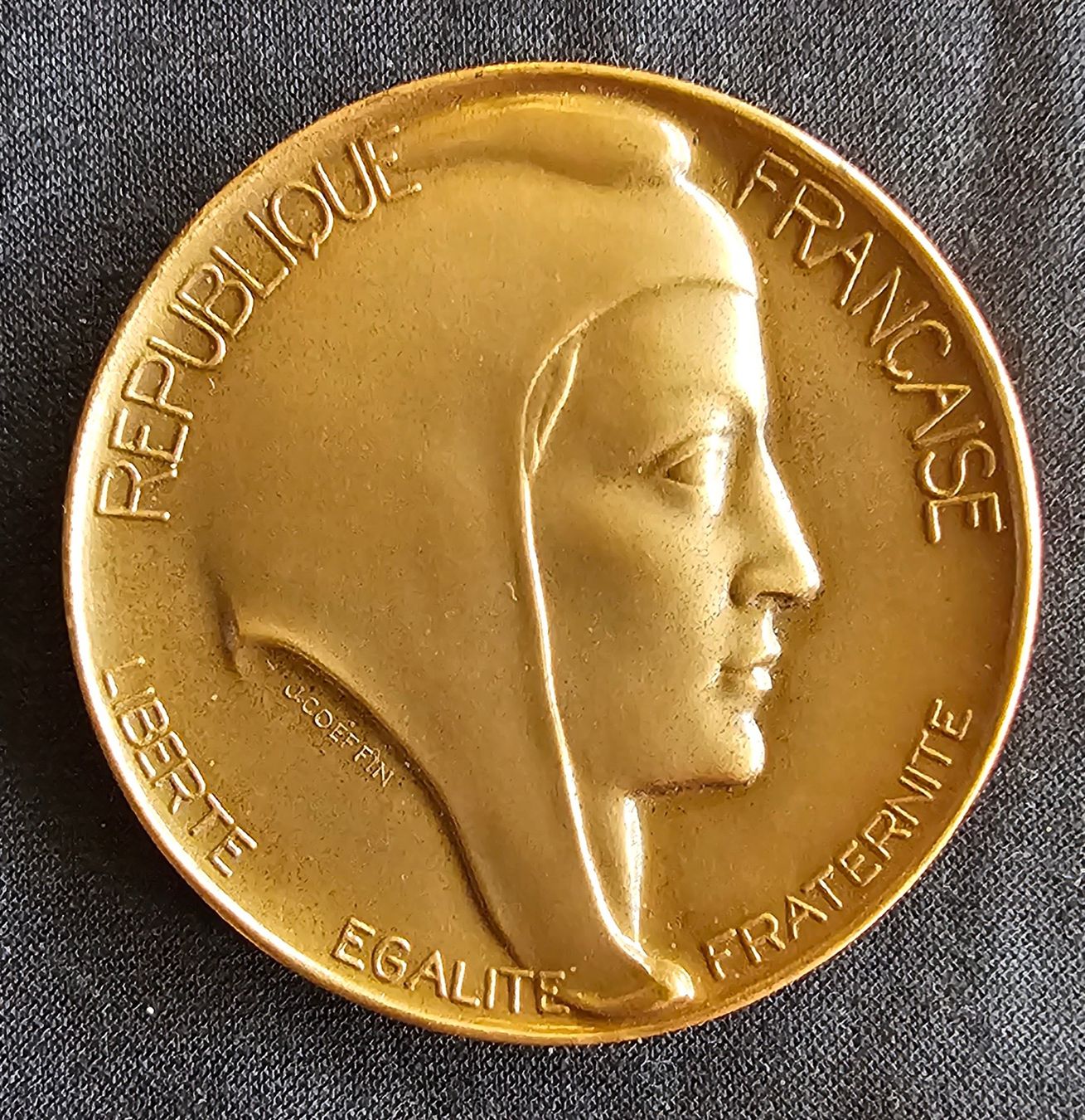 Medaglie: Marianne aus Frankreich – Nuovo e nell'imballaggio originale da Balsthal venduto da mil_js2d