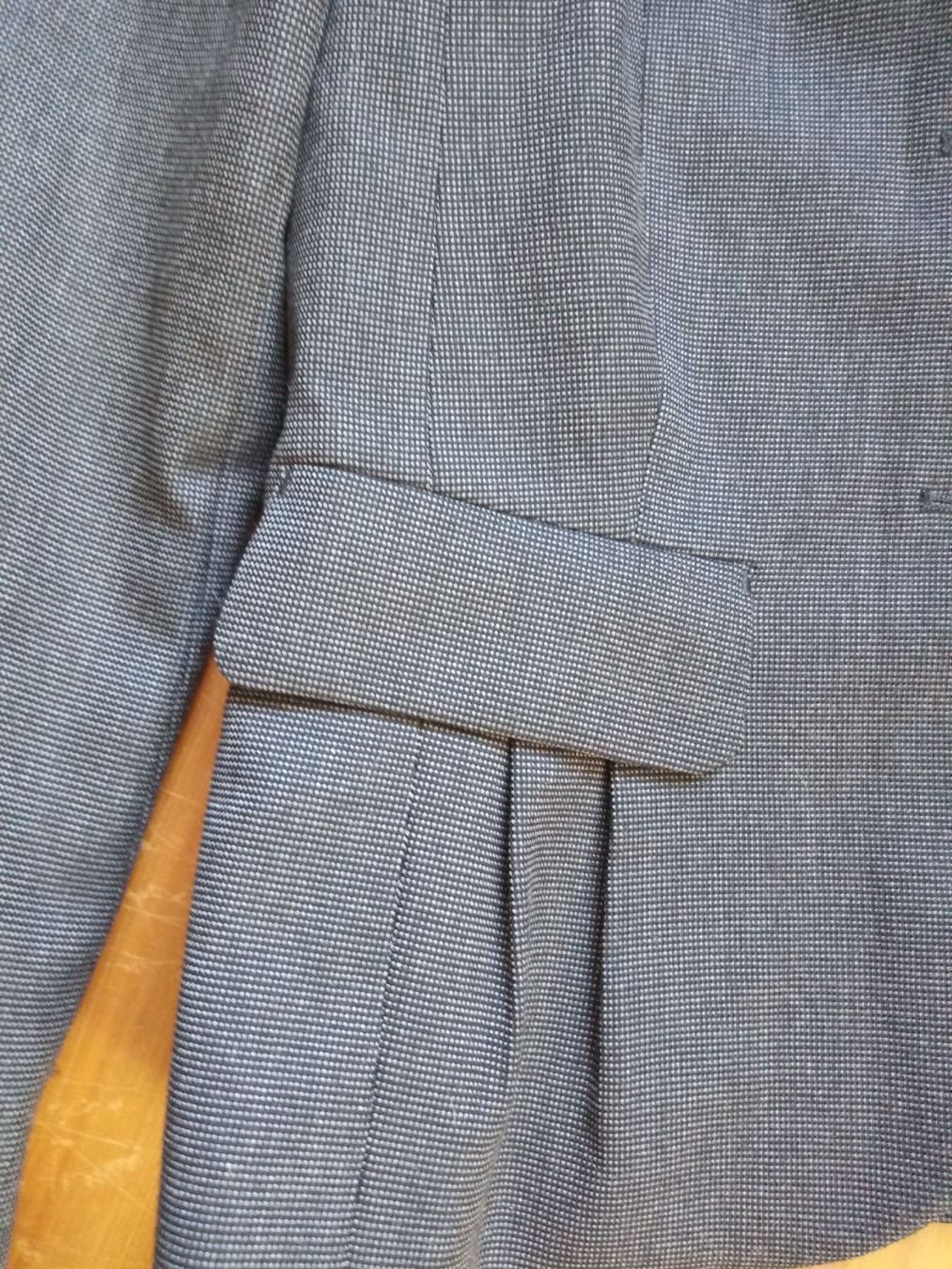 Esprit Completi & Tailleur: Esprit Blazer Schwarz-Grau Grösse 32 – Nuovo e nell'imballaggio originale da Beckenried venduto da Havacola 3