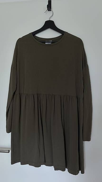Vestiti: Kleid olivgrün – Usato da Neuheim venduto da Vinn 1