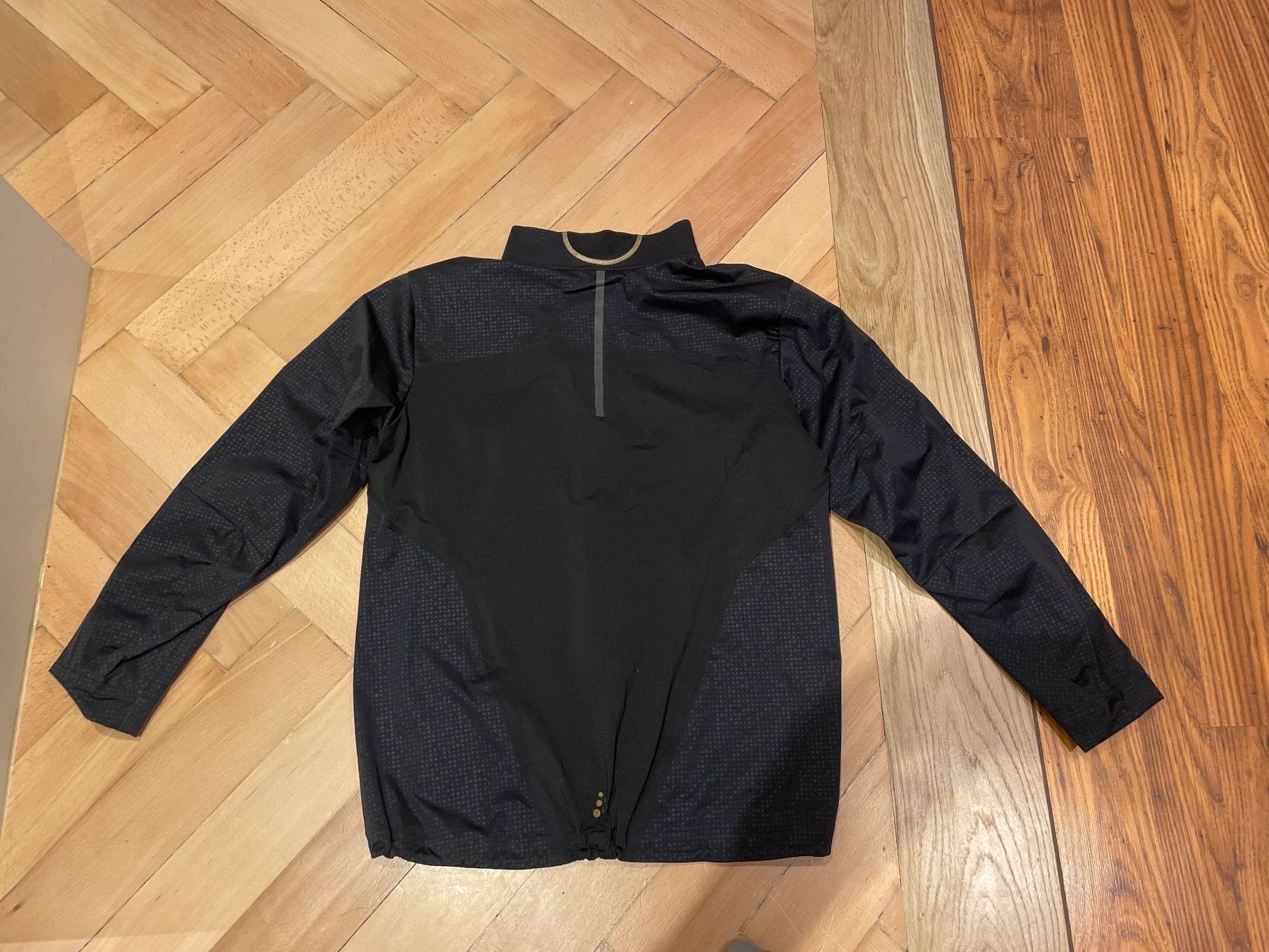 Giacche: CRAFT Jogging- / Outdoor Jäckli Gr. L – Usato da Frasnacht venduto da GracyStore 3