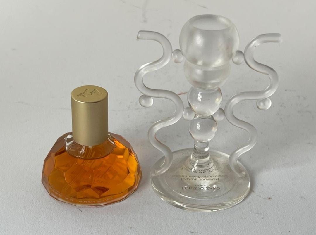 Azzaro Profumi & Eau de Toilette: Eau de Parfum LORIS AZZARO Oh la la 25ml – Usato da Kestenholz venduto da Porsche117 2