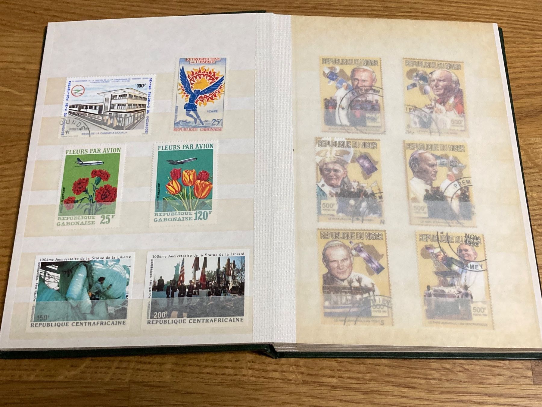 Tutti i francobolli: Africa Briefmarken album – Usato da Riehen venduto da vernizi 3