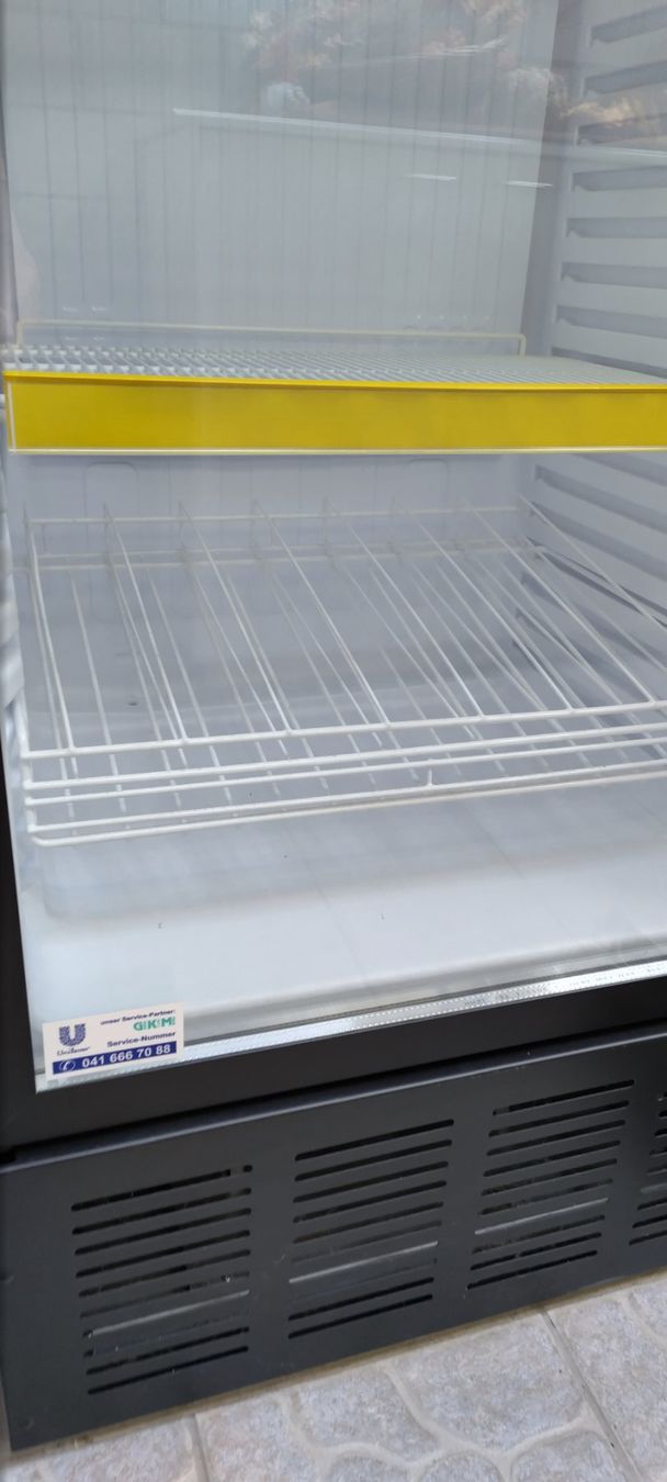 Frigoriferi: Getränkekühlschrank – Nuovo (secondo la descrizione) da Rothrist venduto da Sheriff94 2