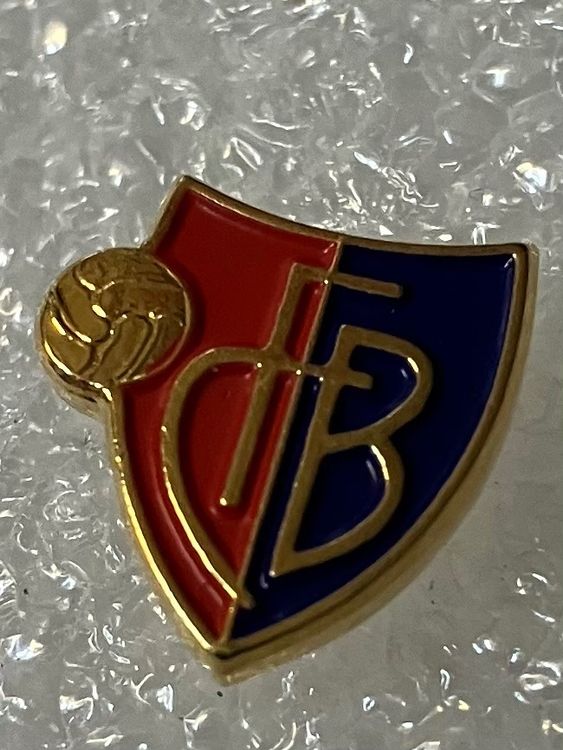 FC BASEL - SEHR KLEINER ABER FEINER LOGO - PIN | Kaufen auf Ricardo