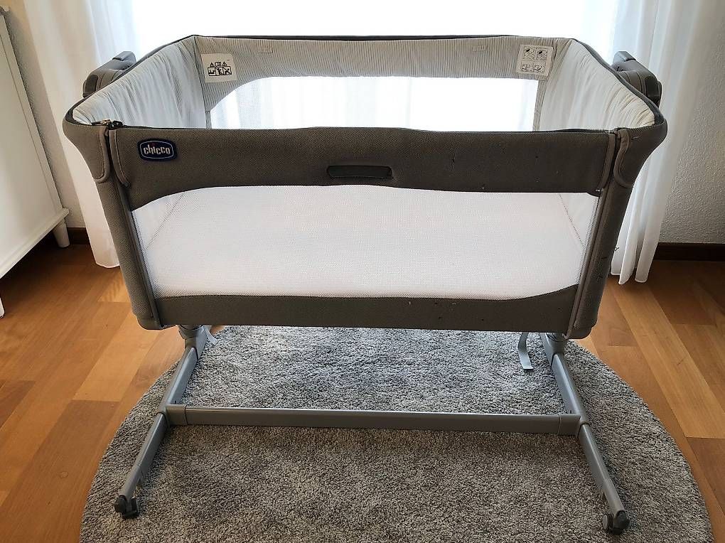 Chicco Betten: Chicco Kinder Beistell Bett grau – Gebraucht aus Ruggell von Malbuntiger01