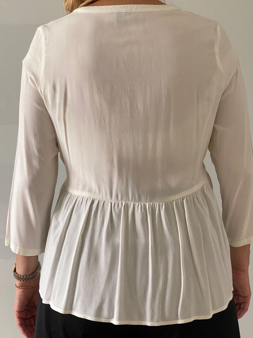 Camicette: Bluse, creme, M – Usato da Eiken venduto da jessycat01