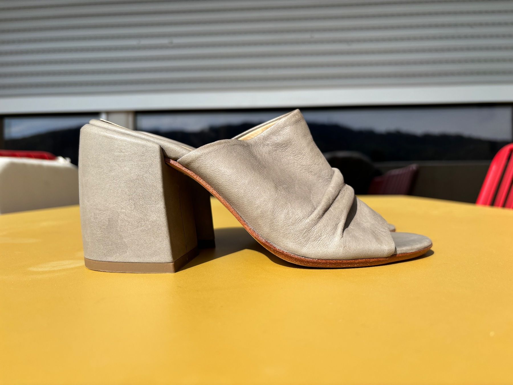 Damenschuhe: GIANLUCA TOMBOLINI Mules mit Blockabsatz Gr. 36 – Gebraucht aus Zürich von missmodernage 2