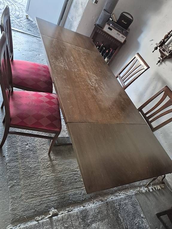 Tavoli: Tavolo in legno – Usato da Tenero venduto da isy_mega