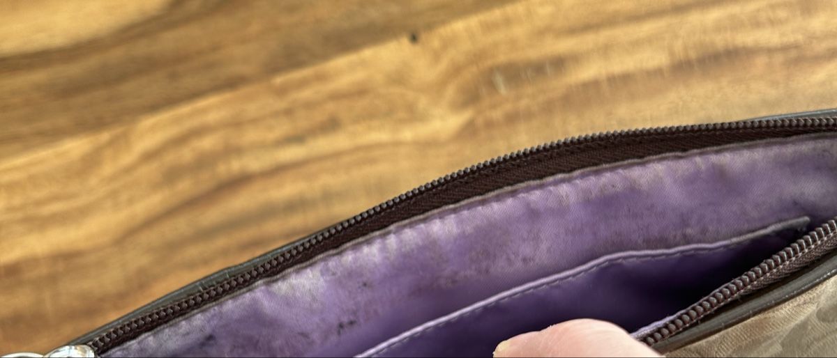 Coach Borse da donna: Authentic Coach Wristlet Handbag - FREE SHIPPING – Nuovo (secondo la descrizione) da Saland venduto da ele_vc96 6