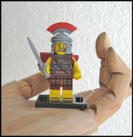 Lego - Minifigur Zenturio aus Serie 6 Römischer General