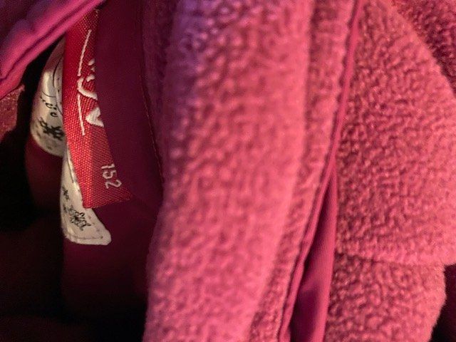 Jacken & Mäntel: Winterjacke Grösse 152 – Gebraucht aus Emmen von Aribini 4