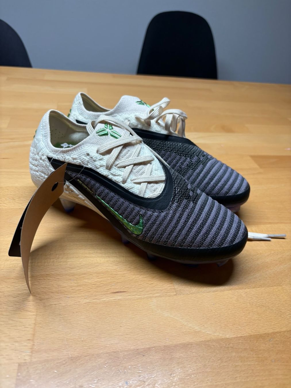 Nike Scarpe per ragazzi: Fussballschuhe Nike Phantom 6 – Nuovo e nell'imballaggio originale da Läufelfingen venduto da ToegtliVobi 4