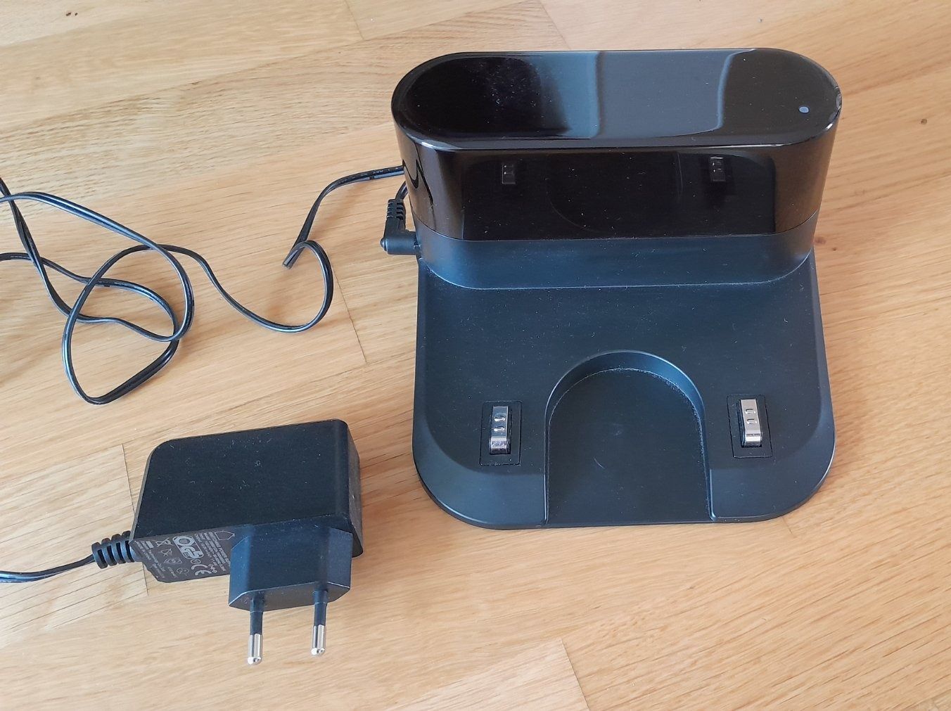 Aspirapolveri & Accessori: Robot Vacuum Cleaner – Usato da Rapperswil SG venduto da BombinaVariegata 2