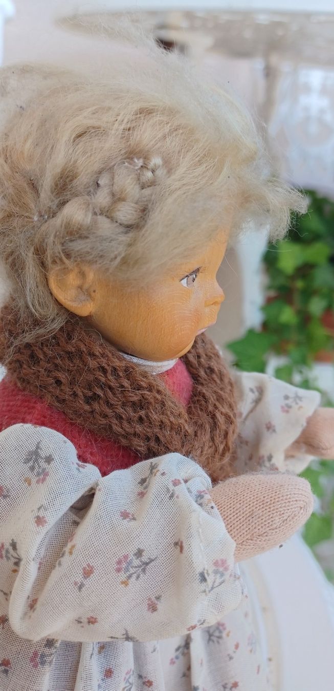 Bambole: Künstlerpuppe in Bauernlook – Usato da Hirschthal venduto da Ruwallkimoos199 2