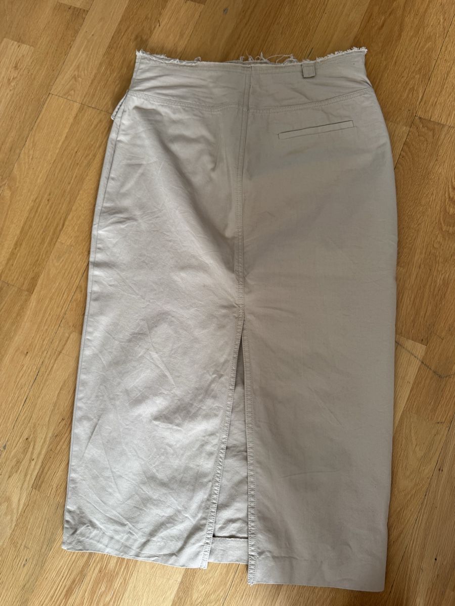 Zara Gonne: Cargo midi skirt – Nuovo (secondo la descrizione) da Bern venduto da FashionK92 1