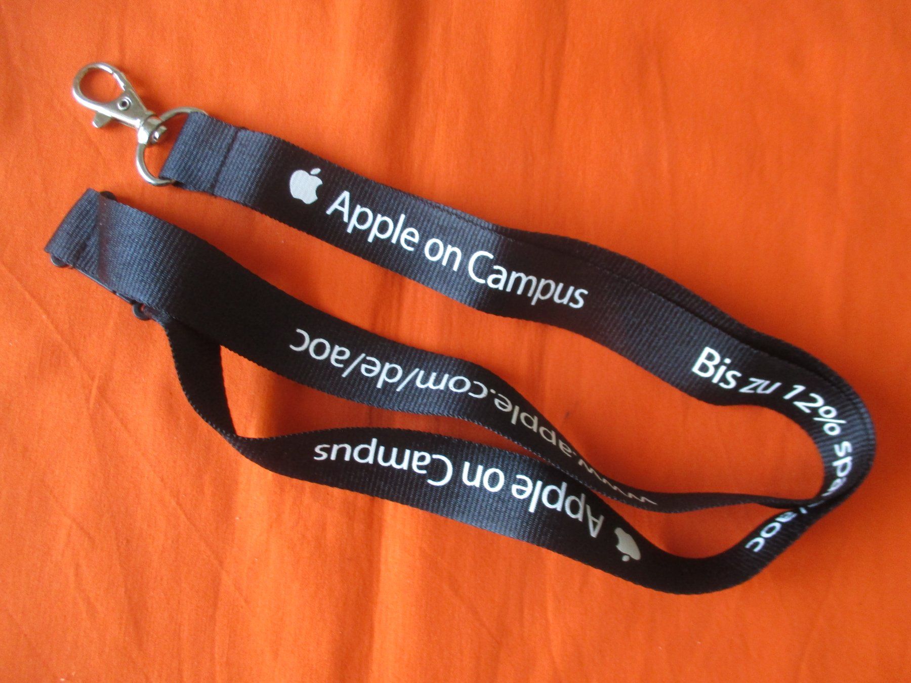 Apple Porte-clés: Schlüsselband Apple – Neuf (Voir description) à Birsfelden par alles-muss-raus