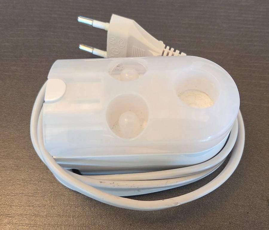 Caricabatterie: Chargeur Oral-B Pulsonic – Usato da Confignon venduto da Tibinhosfc