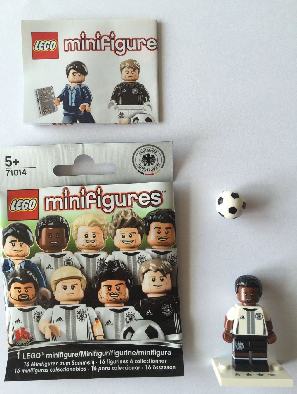 Lego Baukästen: Lego DFB 71014 - Jerome Boateng (No.17) – Neu (gemäss Beschreibung) aus Basel von zekzek 1