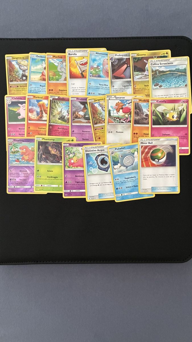 Pokémon Carte collezionabili: Pokemon Cards – Nuovo (secondo la descrizione) da Nottwil venduto da nil_9xjg