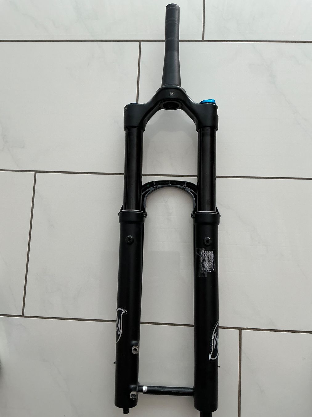 Fox Ersatzteile: Fox 36 Performance-Grip – Gebraucht aus Biel-Benken BL von Sahra1 2