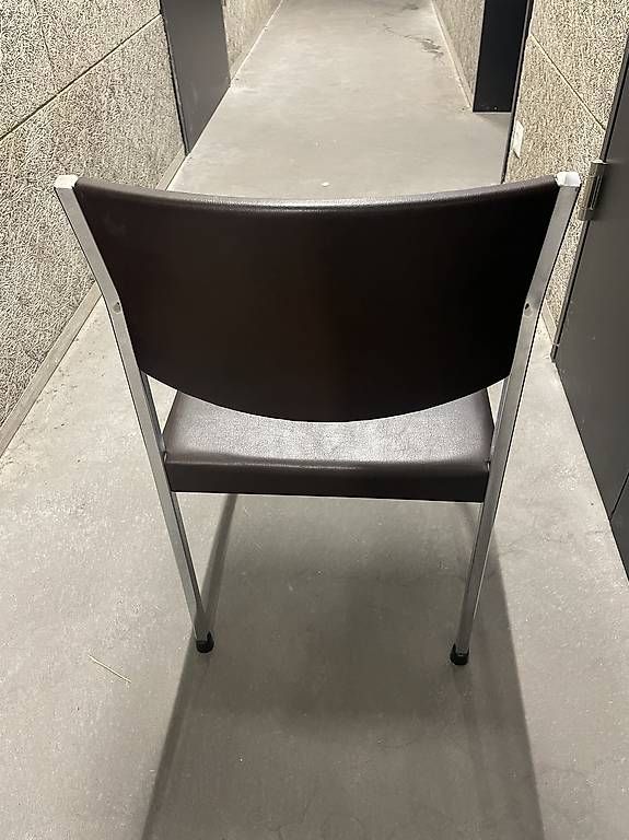 Chaises: Stühle  – D'occasion à Zürich par suz01 1