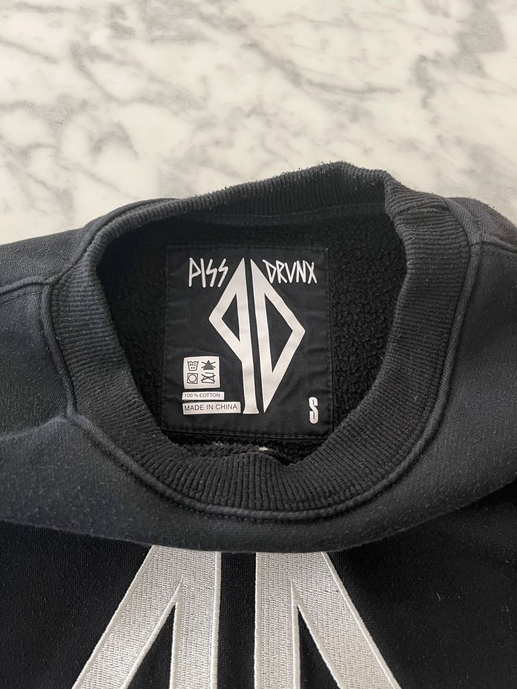 Maglioni & Felpe: Pissdrunx Sweater S – Usato da Wetzikon ZH venduto da MW.S 2