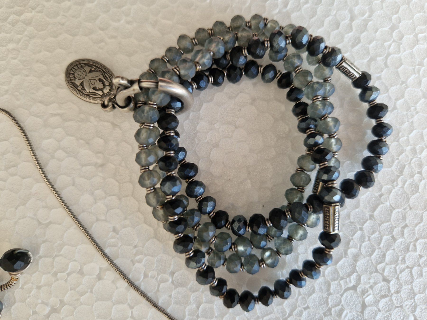 Sonstiger Schmuck: Original Konplott Schmuckset  Armbänder Ohrringe Ring – Gebraucht aus Luzern von SosoNana 2