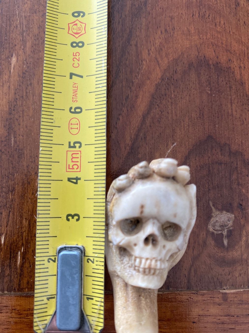 Figuren: Netsuke, signiert Hirschhorn geschnitzt, Japan – Gebraucht aus Berikon von Samurai67ch 1