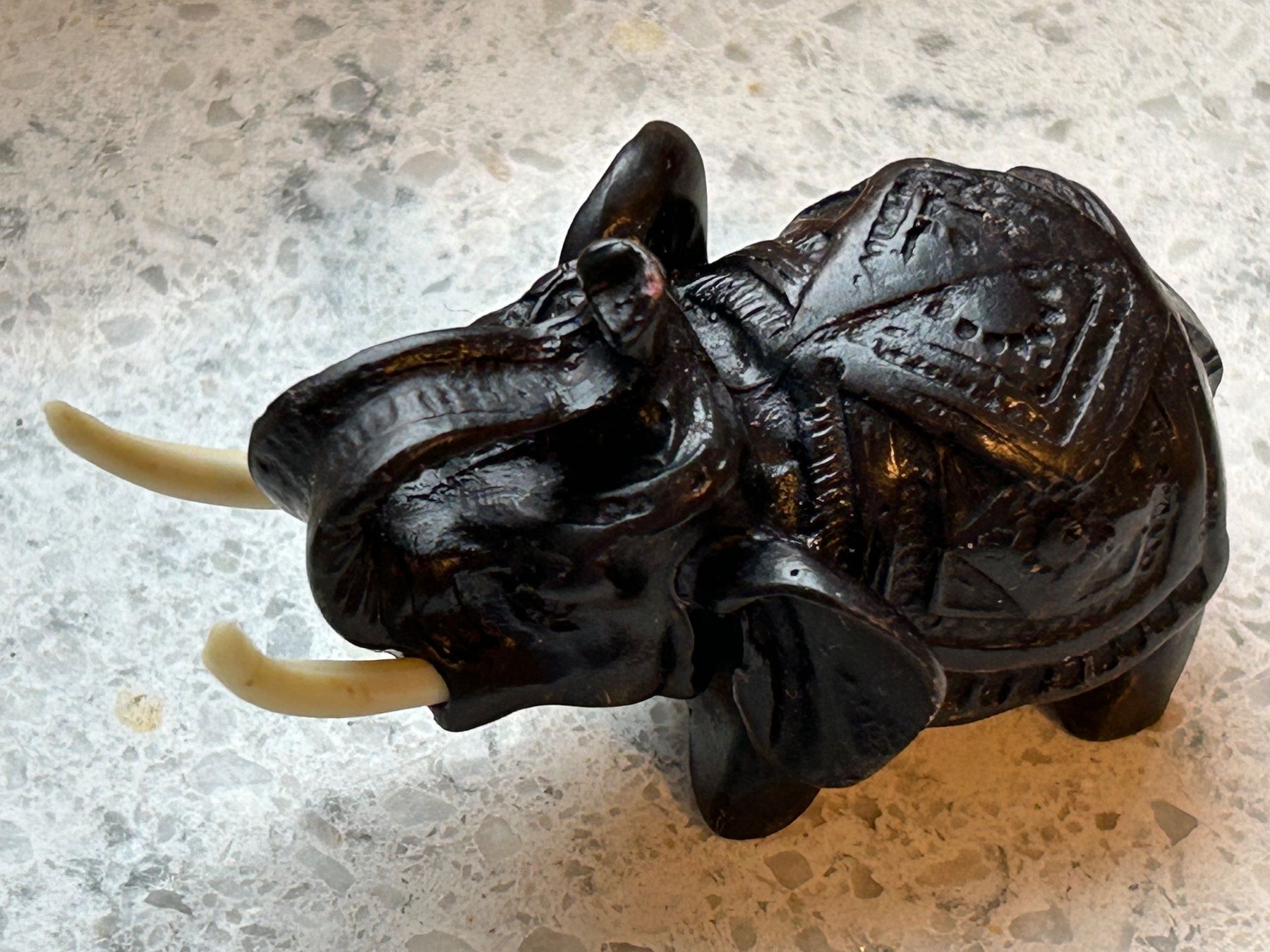 Statuette: Deko-Tiere, Igel, Elefant, Huhn – Usato da Eschenz venduto da glaro14 1