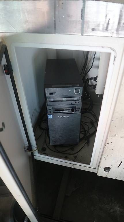 Tutti gli attrezzi: Glasurit Mischbank mit Computer Arbeitsstation gebraucht – Usato da Pratteln venduto da carpra 2