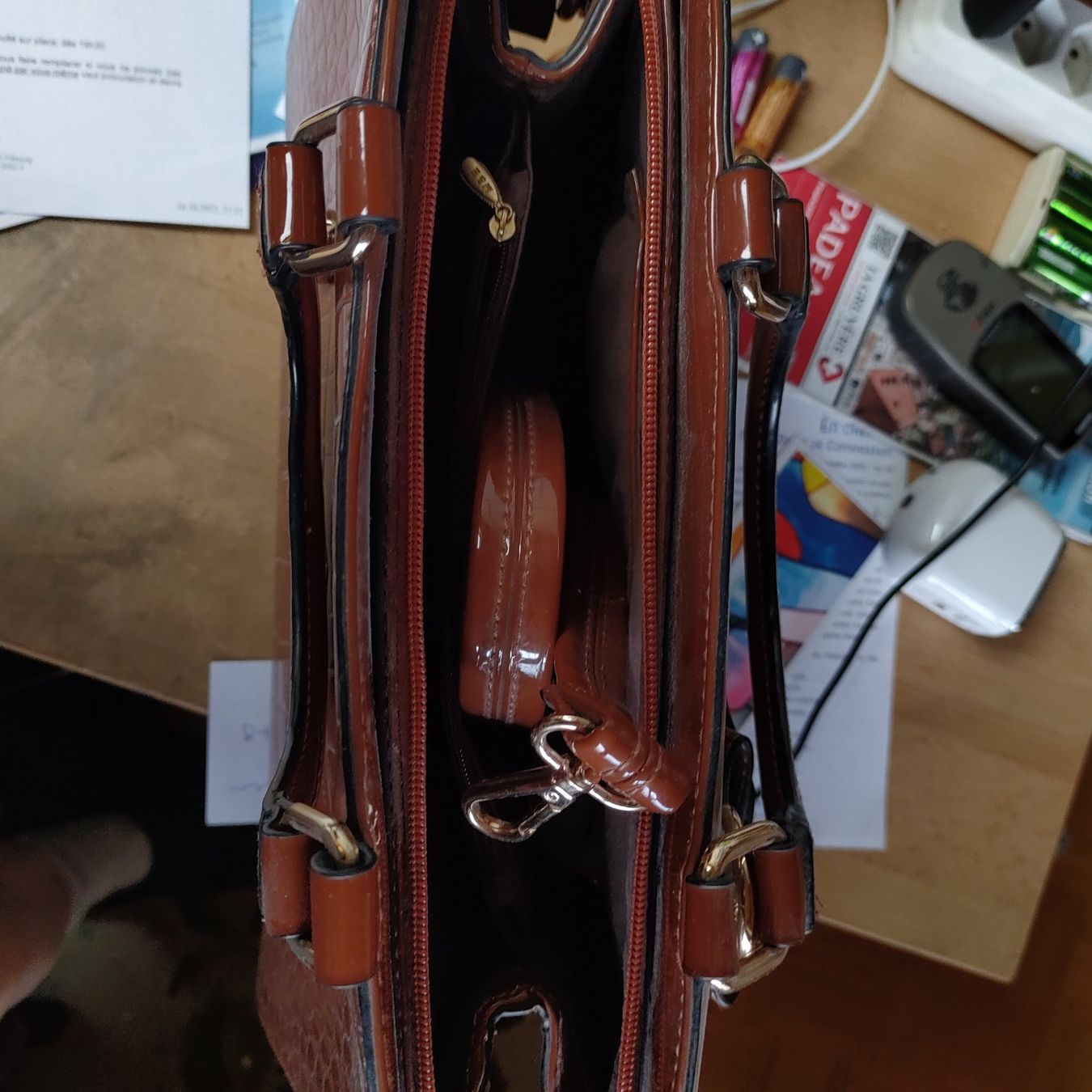 Borse da donna: Sac de dame – Usato da La  Tour-de-Trême venduto da Kotochunko 2