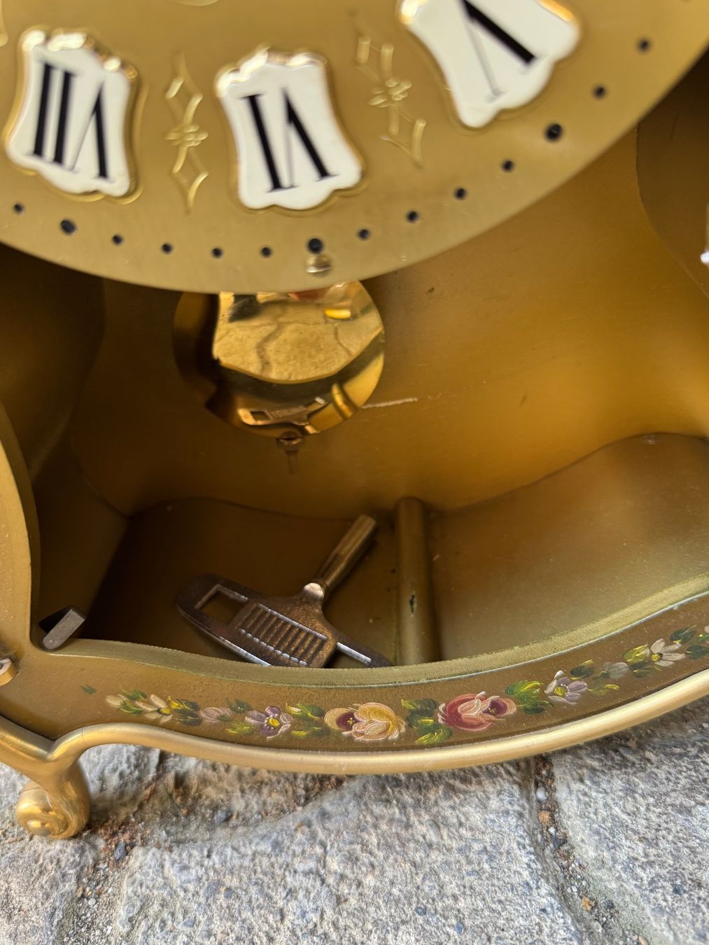 Orologi da terra & Orologi da parete: Superbe pendule neuchâteloise Yverdon dorée – Usato da Erde venduto da CBarts 6