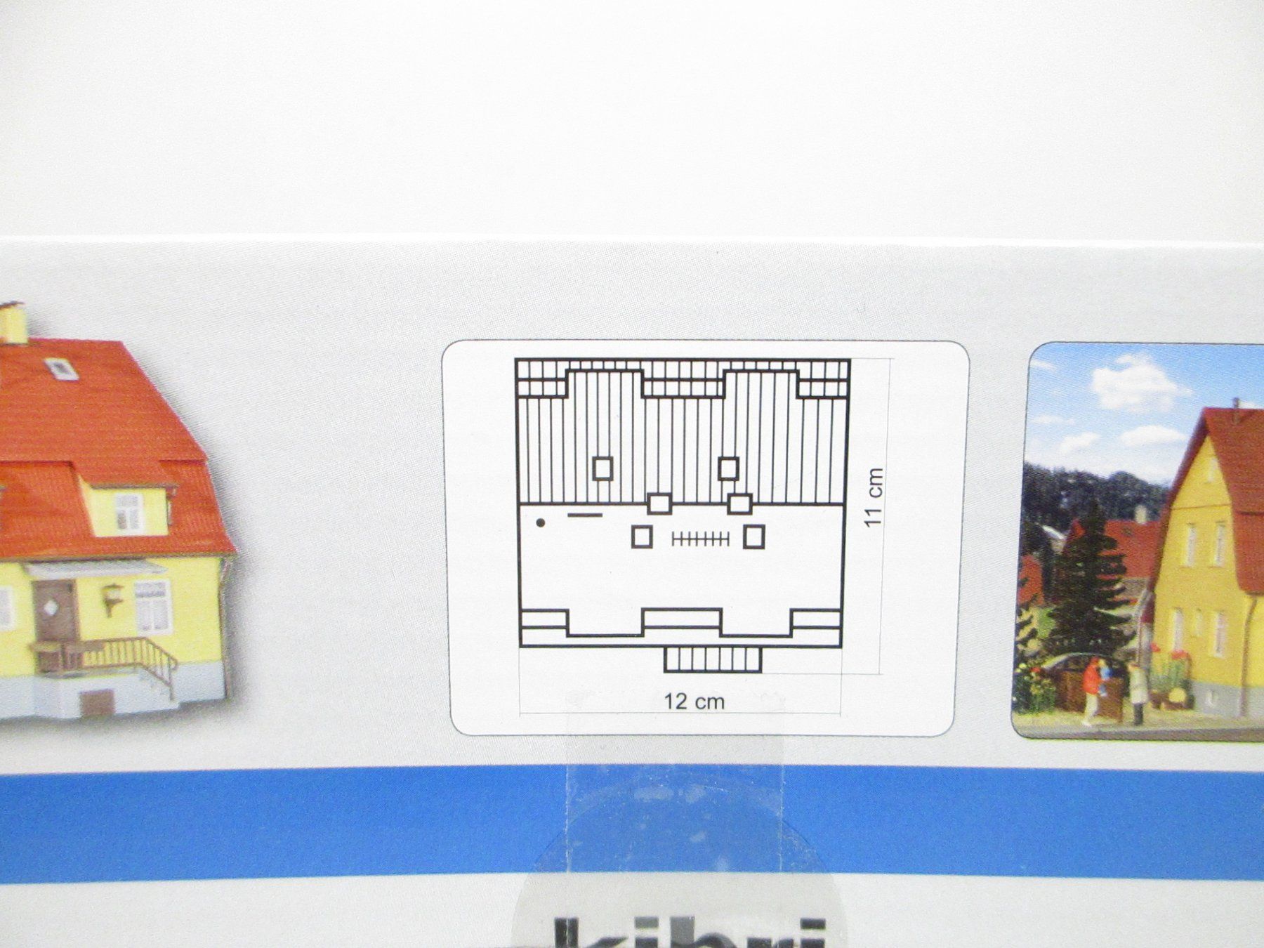 Kibri Modellini di ferrovie: Kibri H0 38160 Wohnhaus mit Mansarde – Nuovo e nell'imballaggio originale da Olten venduto da Heinrich875 4