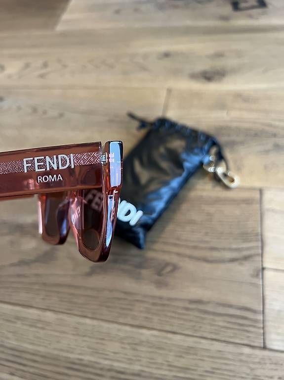 Occhiali & Lenti: Sonnenbrille – Usato da Kreuzlingen venduto da jul_7bhp 3