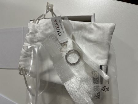 Original Guess Ring