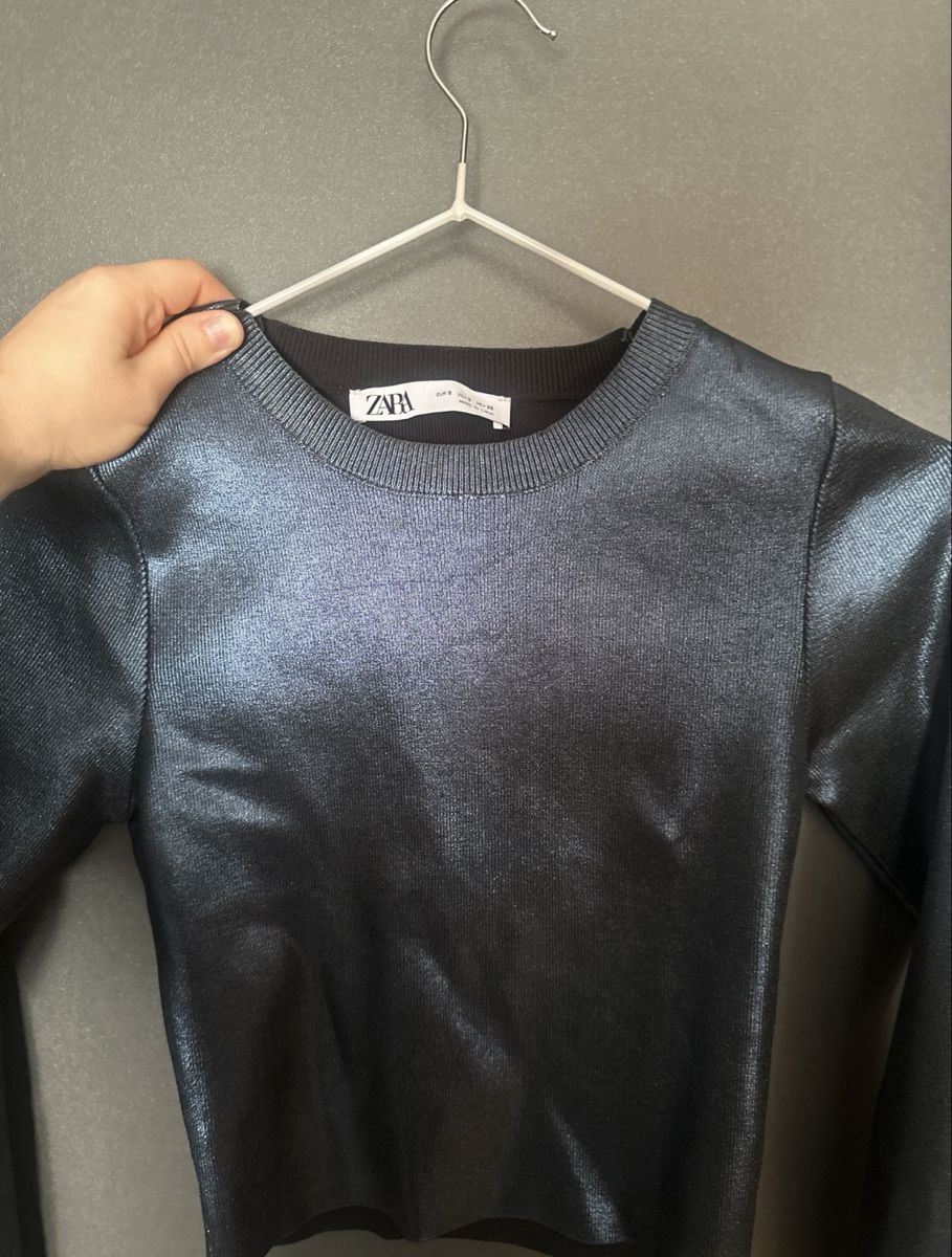 Zara Pullover & Sweatshirts: Schwarzer Glitzerpullover – Gebraucht aus Turgi von pa.ti.d