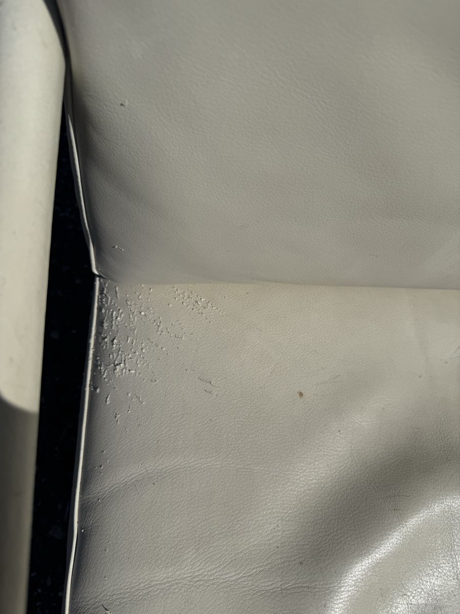Zanotta Poltrone: Zanotta Sessel ab1.-  – Usato da Grenchen venduto da Design-Outlet 7