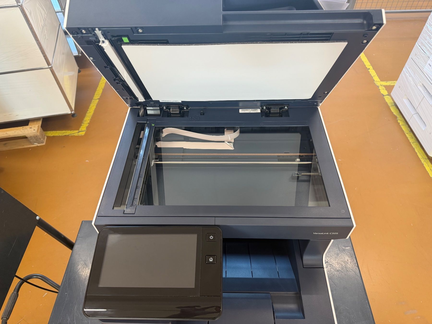 Xerox Imprimantes: Xerox VersaLink C505-Farb-Multifunktionsdrucker – D'occasion à Dietlikon par ComdatAG 5