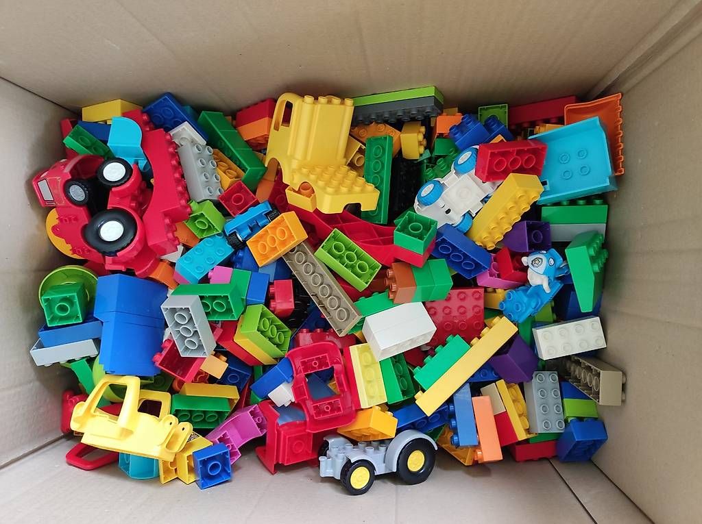 Spielzeuge: Riesiges Logo-Duplo Set – Gebraucht aus Teufen AR von kar_7jwt 1