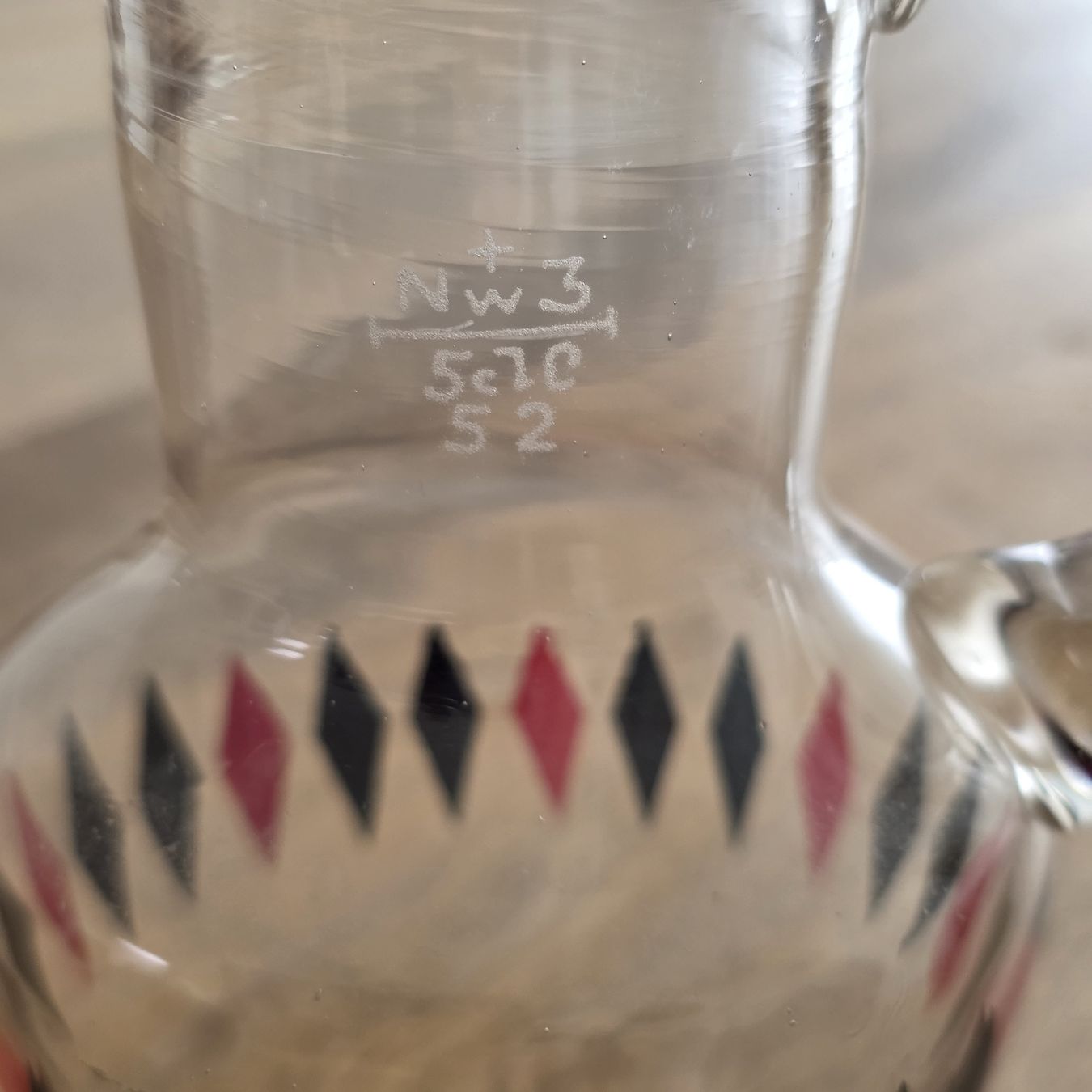 Karaffen: Glaskaraffe mit Markierung, Vintage – Gebraucht aus Rheinsulz von Gilea 1