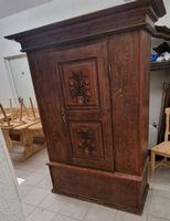 Alter Schrank Bauernschrank aus Bern
