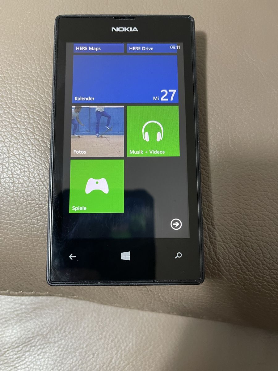 Nokia Telefoni cellulari / Smartphones: Nokia 520 Type RM-914 – Usato da Regensdorf venduto da mex5145 1