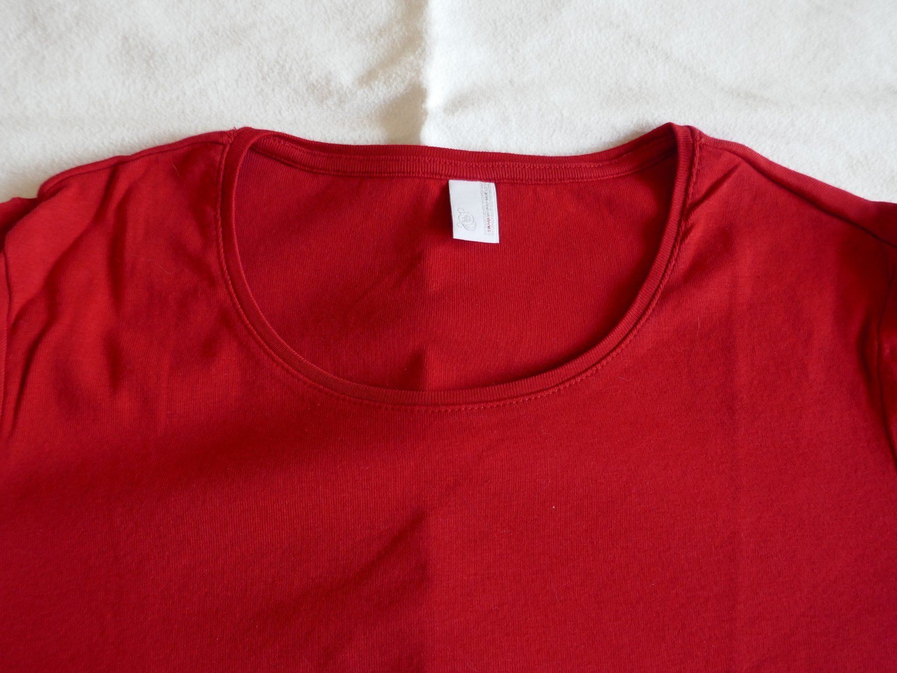 S.Oliver T-Shirts: NEU !  S.OLIVER  rotes Damen-Langarmshirt – Neu (gemäss Beschreibung) aus Volketswil von Cobra22