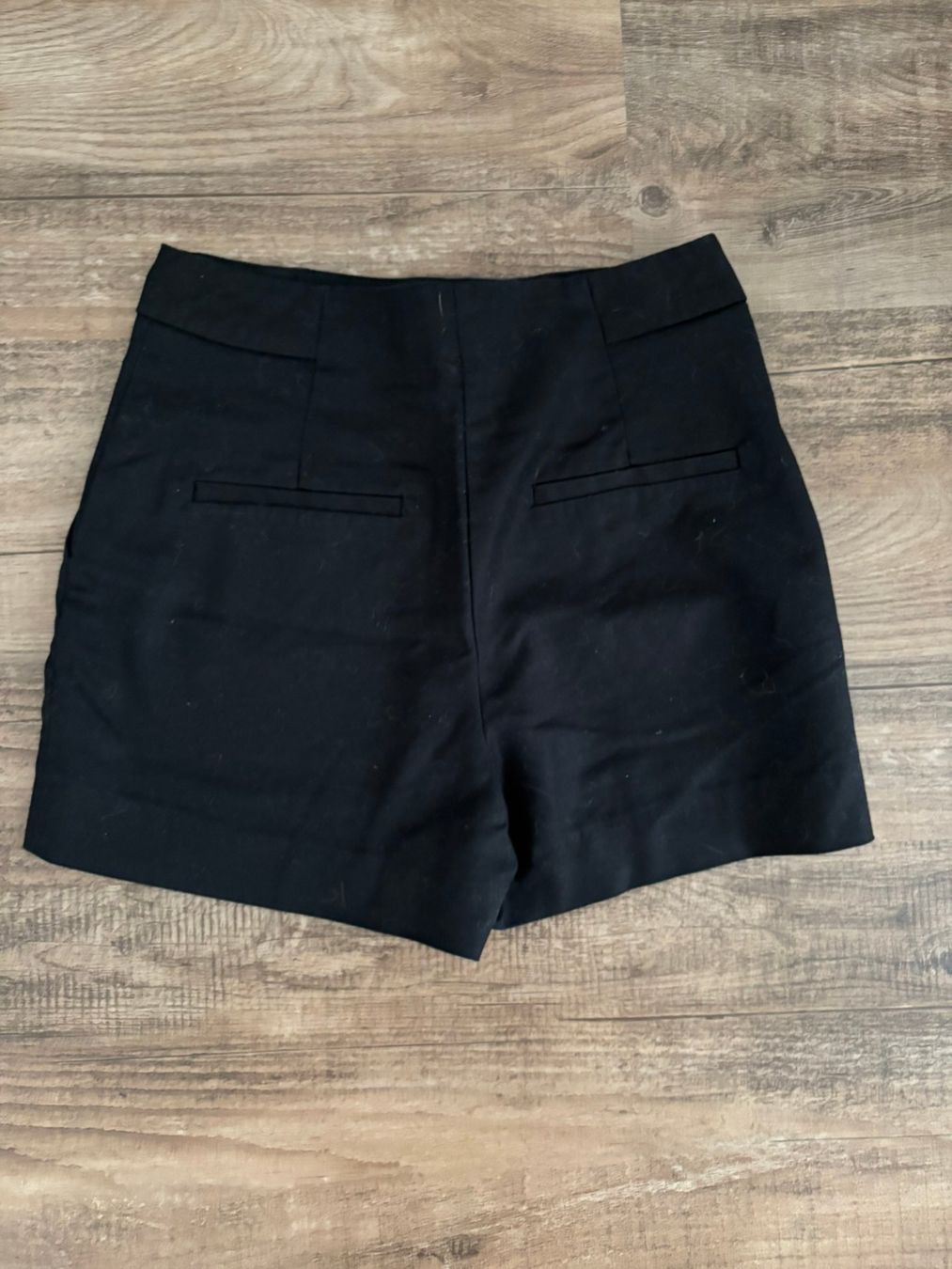 Zara Pantaloni: Zara Basic Shorts schwarz - Grösse XS – Usato da Kleinandelfingen venduto da Baba23 1