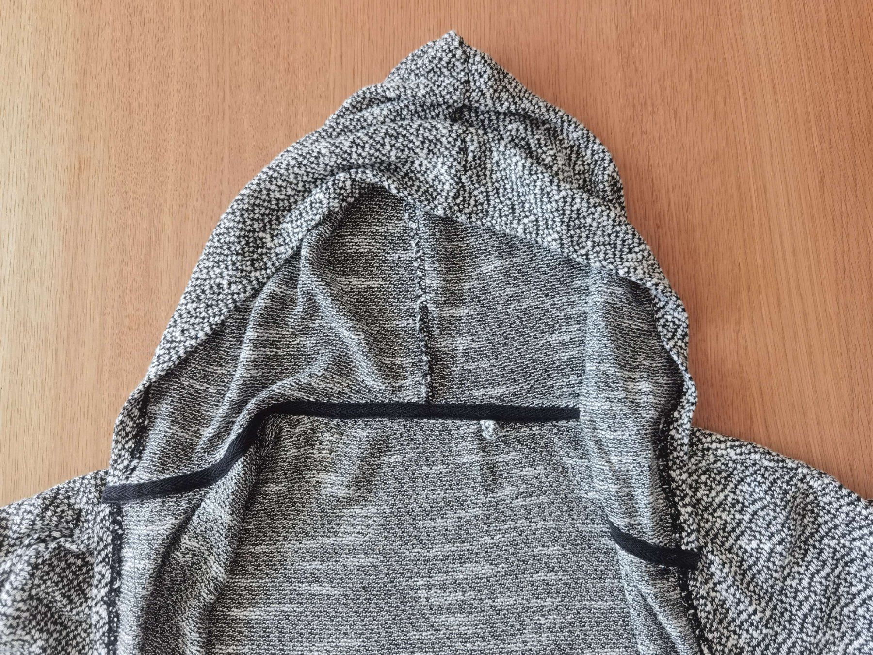 C&A Jacken & Mäntel: Graues Jäckchen mit Kapuze – Gebraucht aus Zug von WickiPanda 2