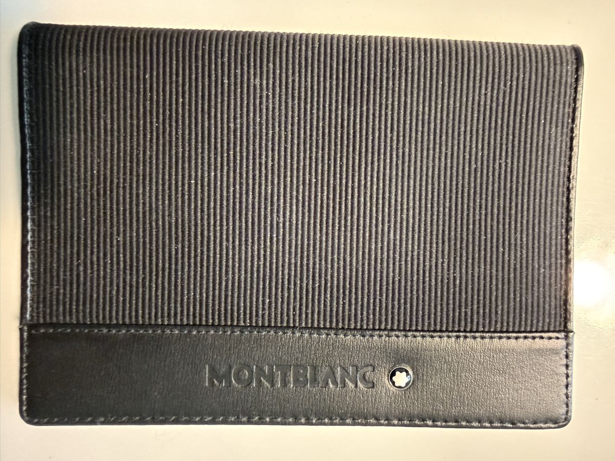 Montblanc Altro in  Abbigliamento & Accessori: Montblanc Passhülle – Nuovo (secondo la descrizione) da Meilen venduto da dan_bsf6
